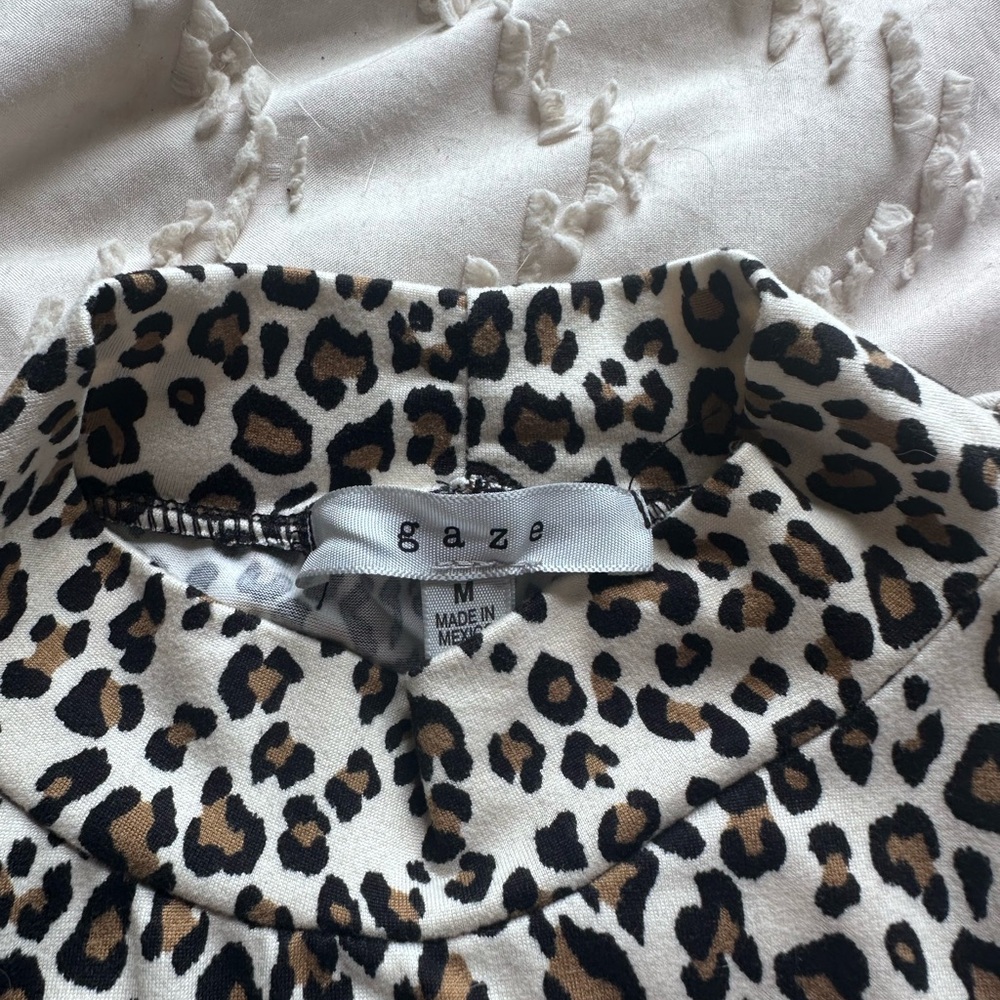 Cheetah top - Picture 3 of 3